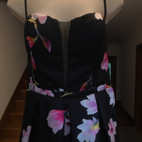 Sequin hearts butterfly floral strapless dress with sheer front - Picture 4 of 8
